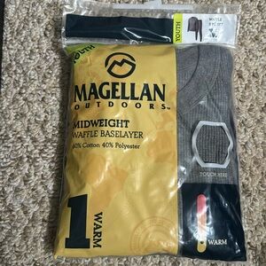 NWT Magellan Midweight Waffle Baselayer 1 warm Kids Medium